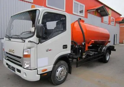 Автоцистерна JAC N 56